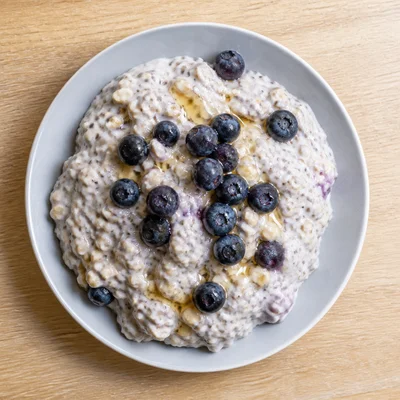 Blueberry and Chia Overnight Oats