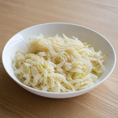 Lebanese White Cabbage Salad